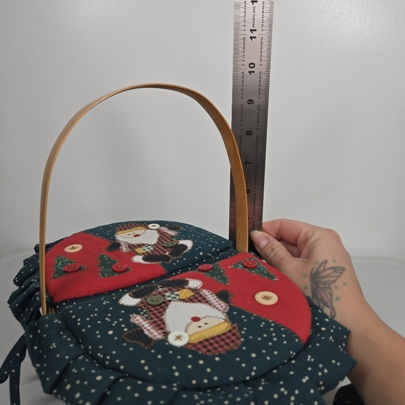 Christmas Fabric-Covered Basket Santa Buttons Pot Holder Oven Mitten Farmhouse - Picture 9 of 17